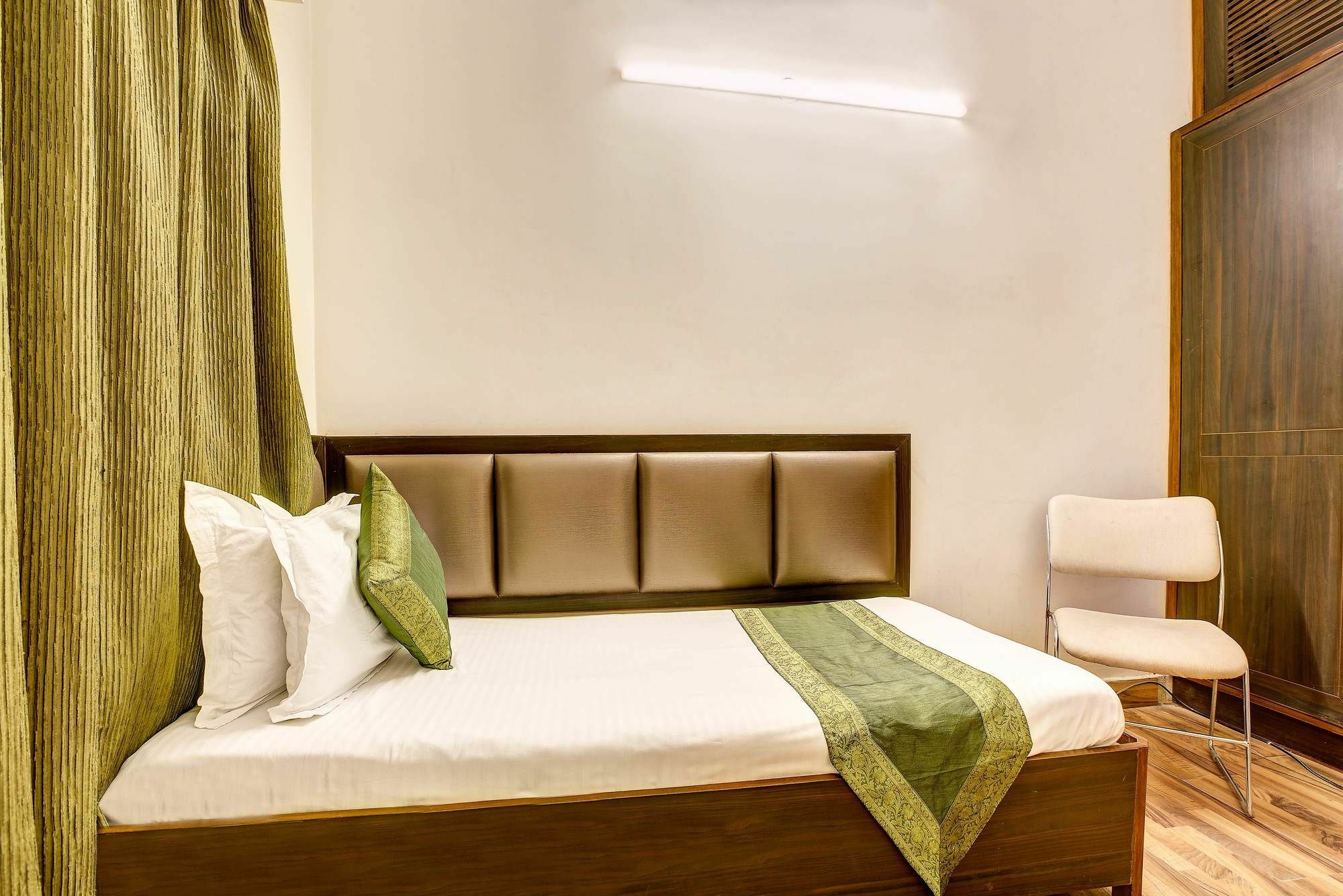 Hotel Treebo C T International Delhi  Esterno foto